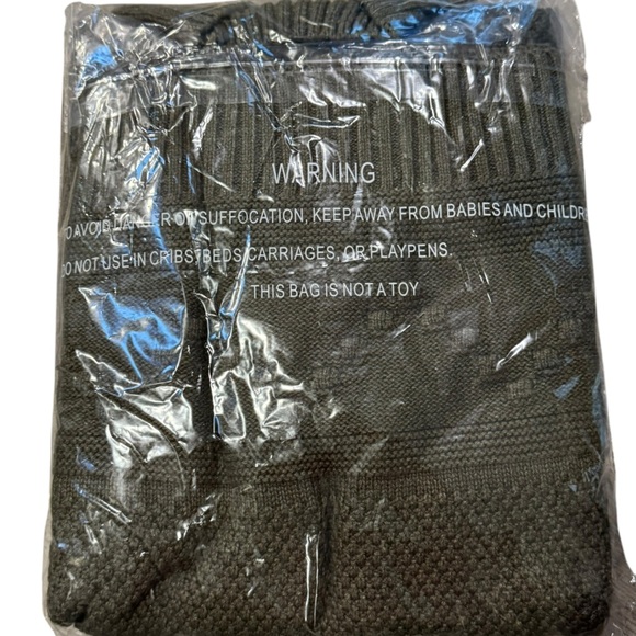 NWT Pink Clover Dark Olive Knitted Gabriel Mock Turtleneck sweater Large - Picture 3 of 4